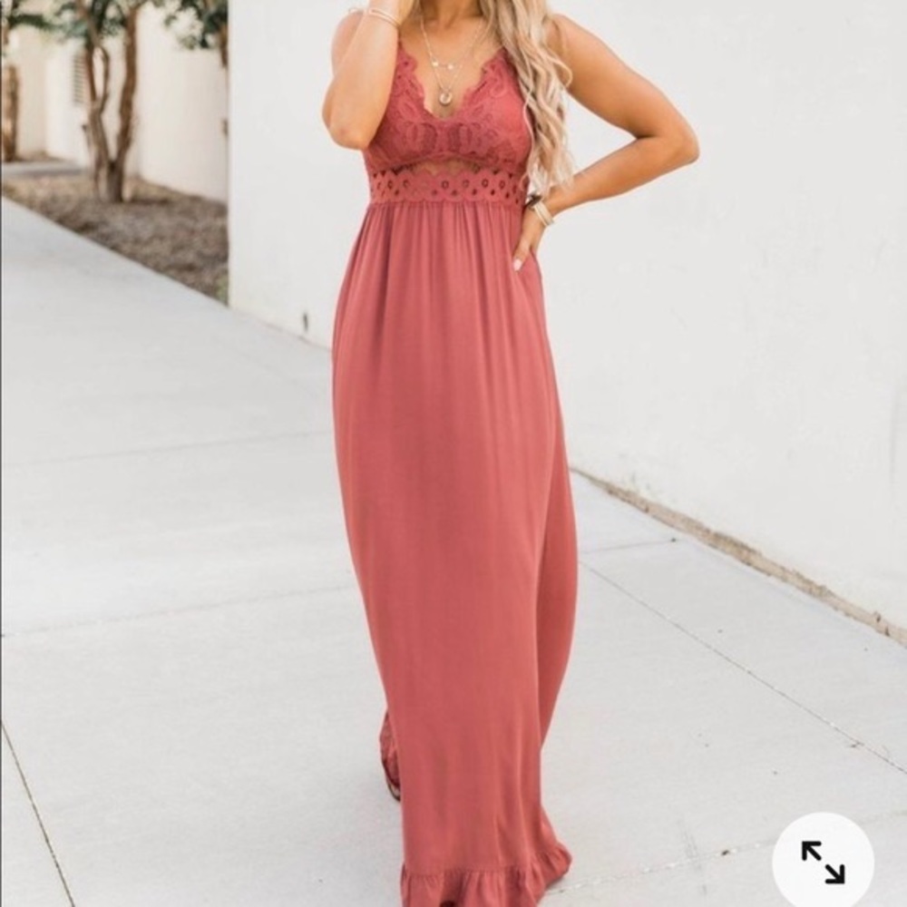 Pink Lily Rust Lace Maxi